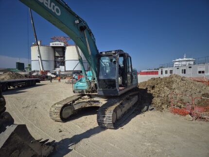 PELLE KOBELCO HLC SK210-10 HYBRID